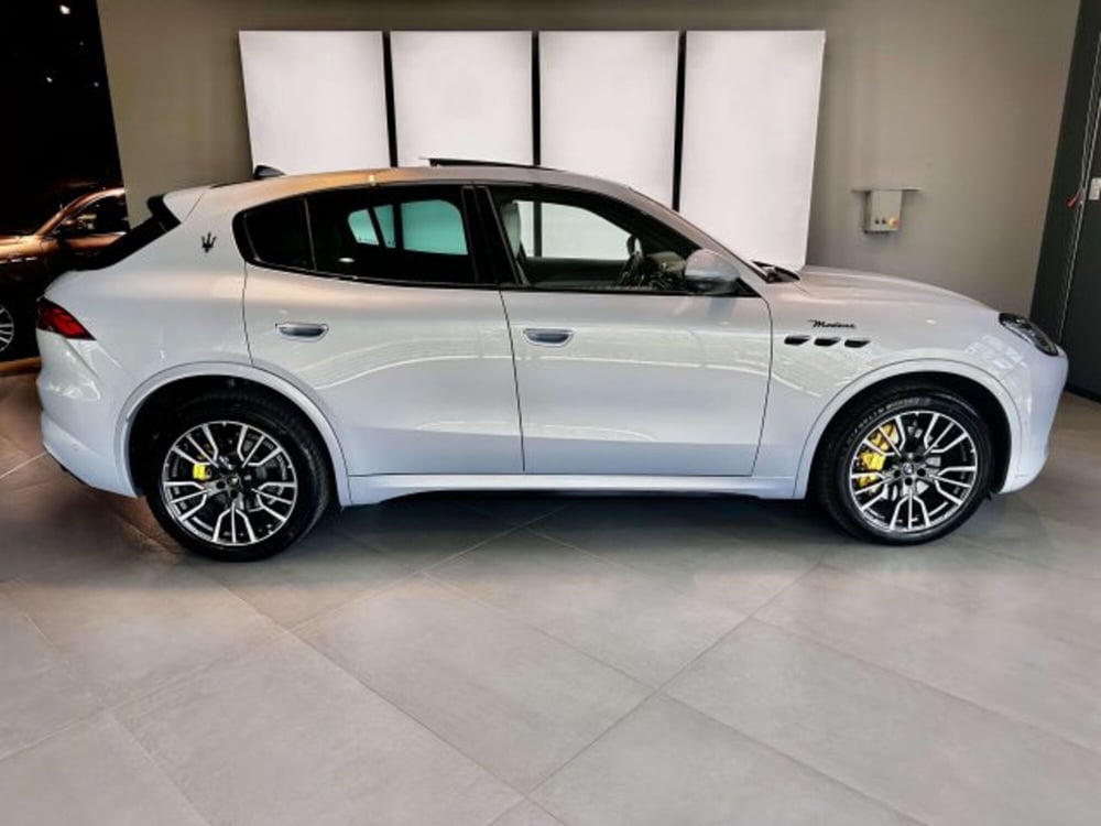 Maserati Grecale usata a Torino (4)