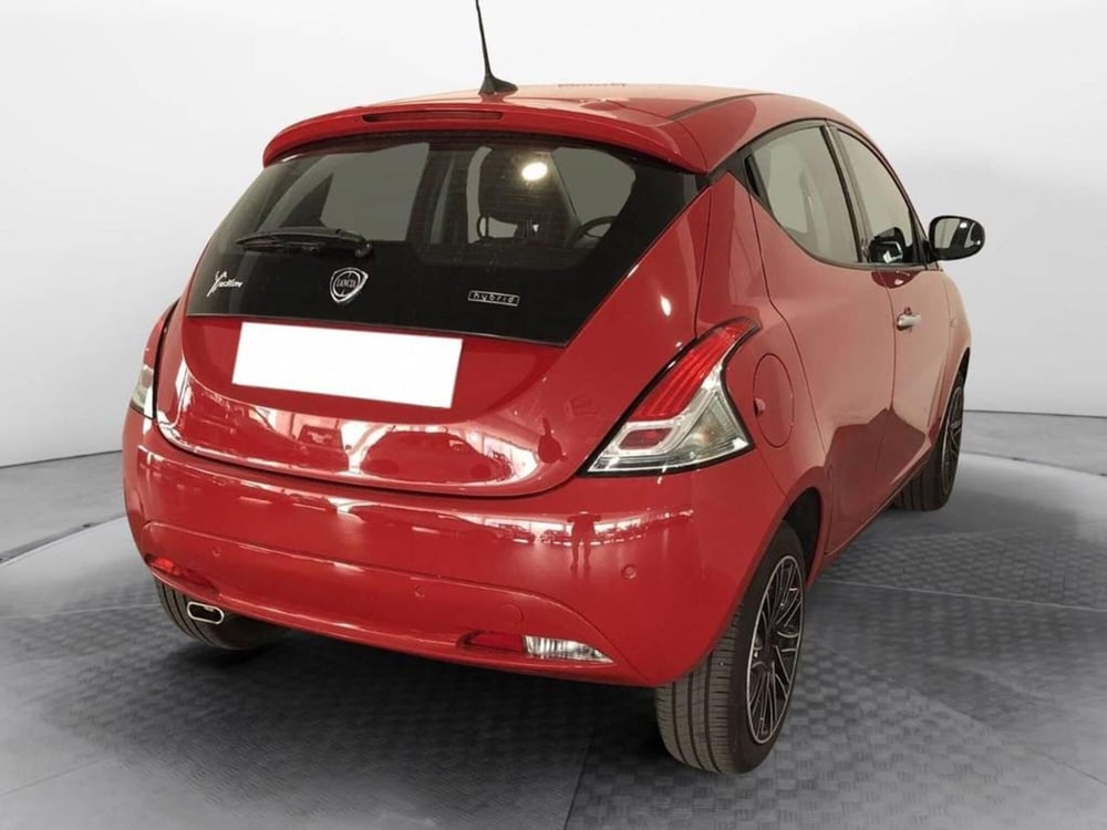 Lancia Ypsilon usata a Torino (6)