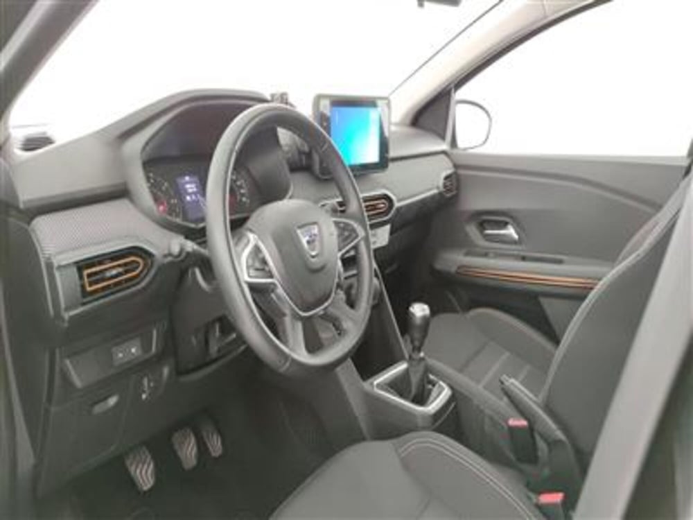 Dacia Sandero usata a Bari (14)