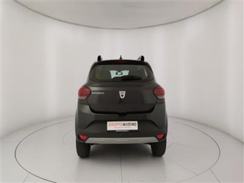 Dacia Sandero usata a Bari (6)