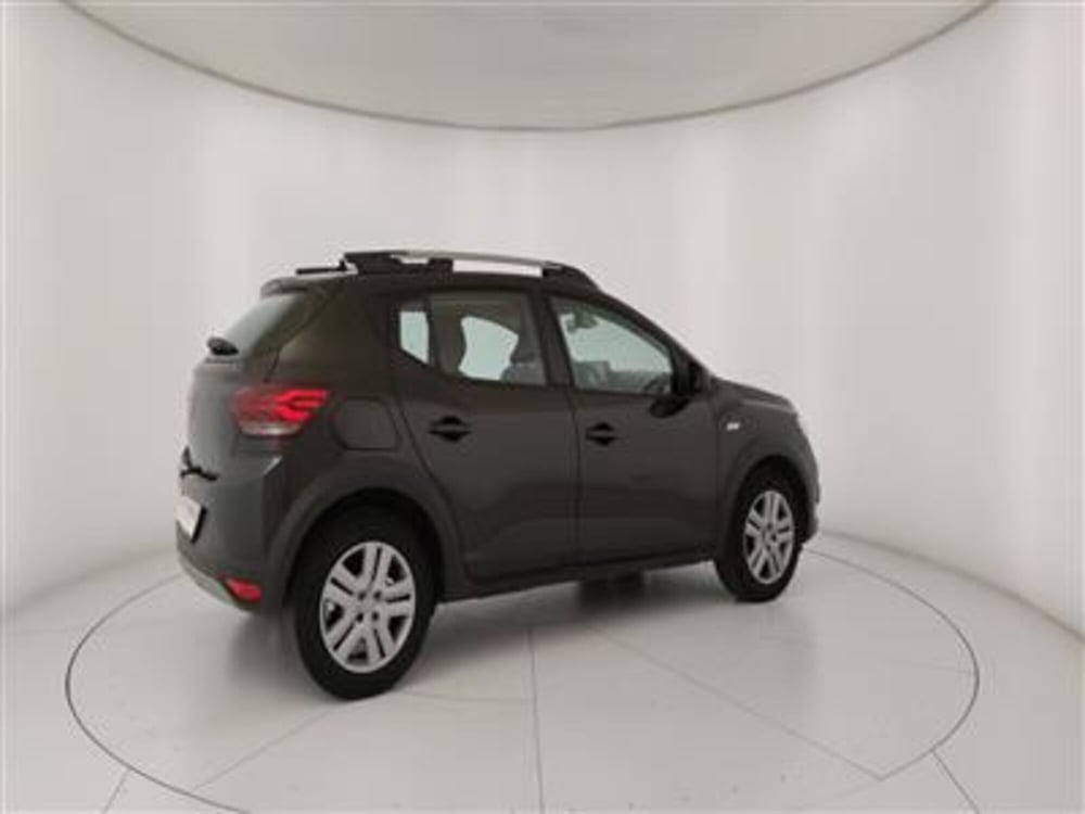 Dacia Sandero usata a Bari (8)