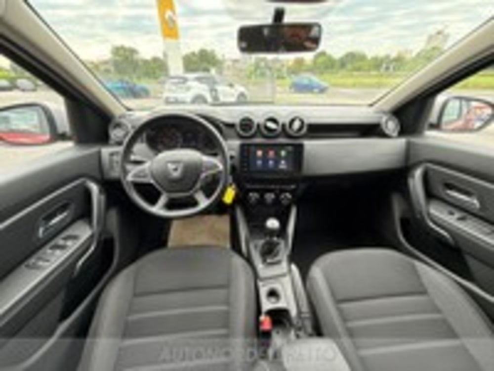 Dacia Duster usata a Udine (13)