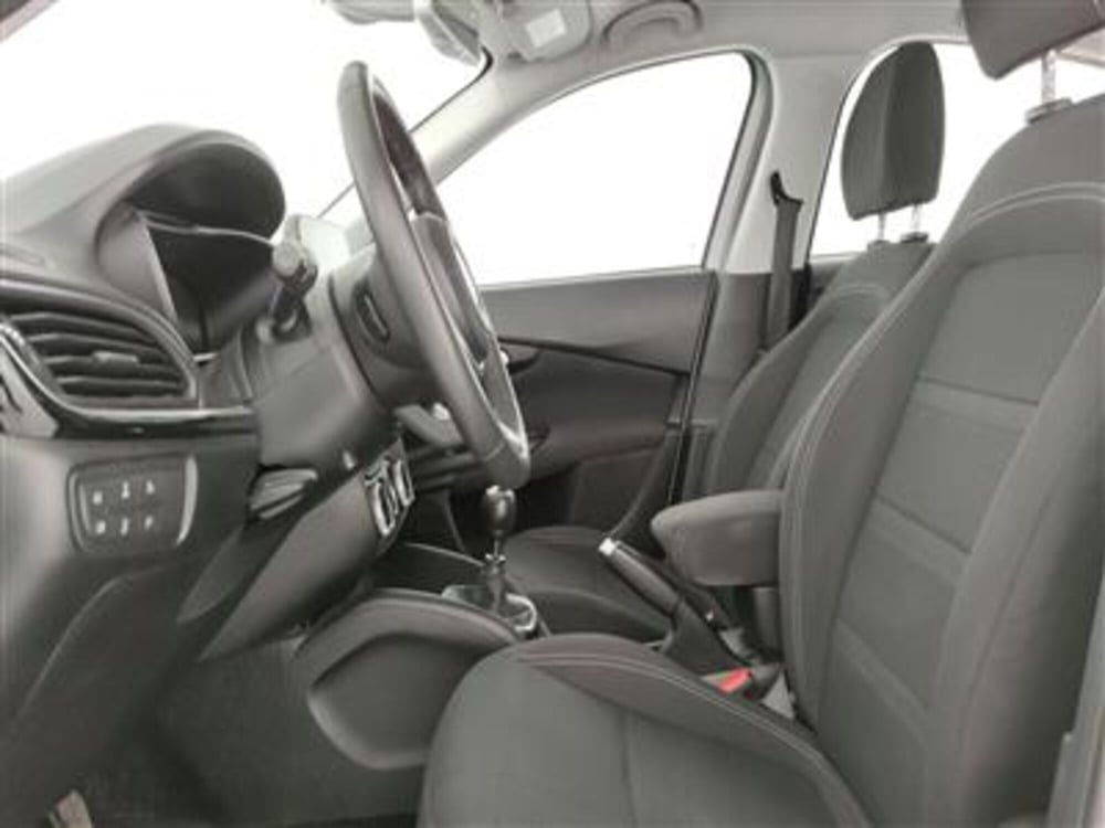 Fiat Tipo Station Wagon usata a Bari (13)