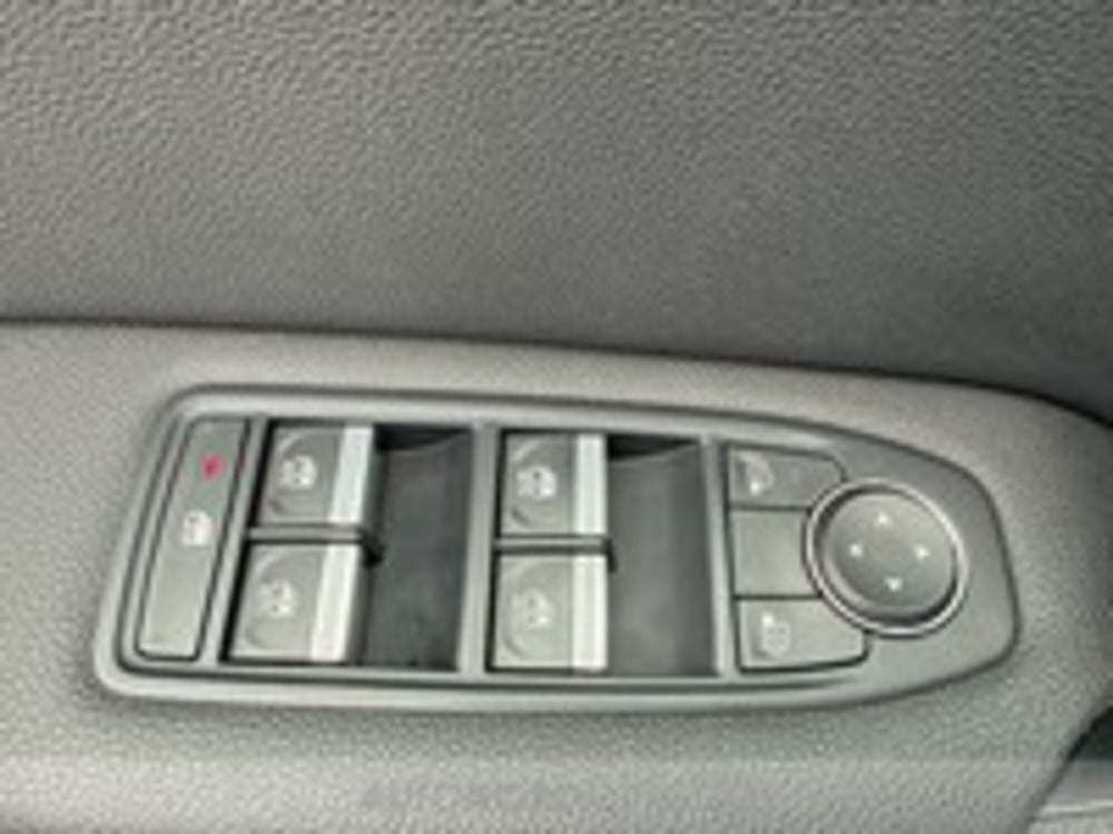 Renault Captur usata a Udine (11)