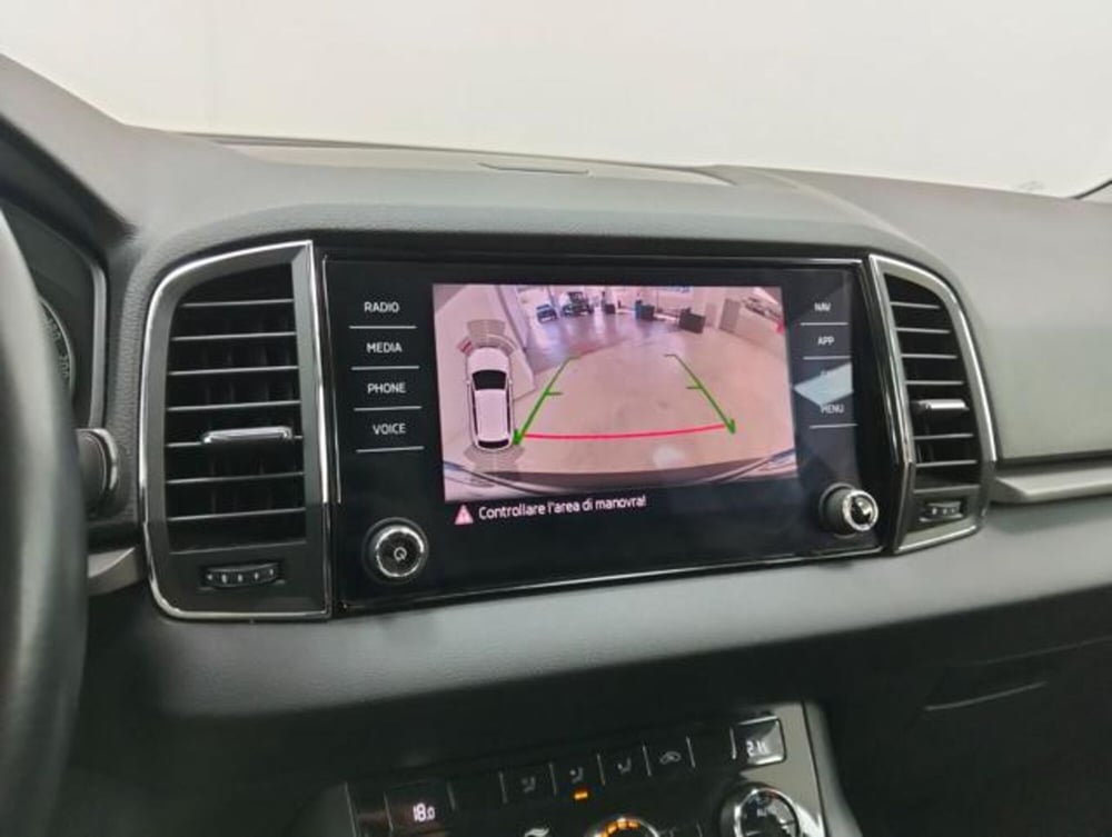 Skoda Karoq usata a Como (16)