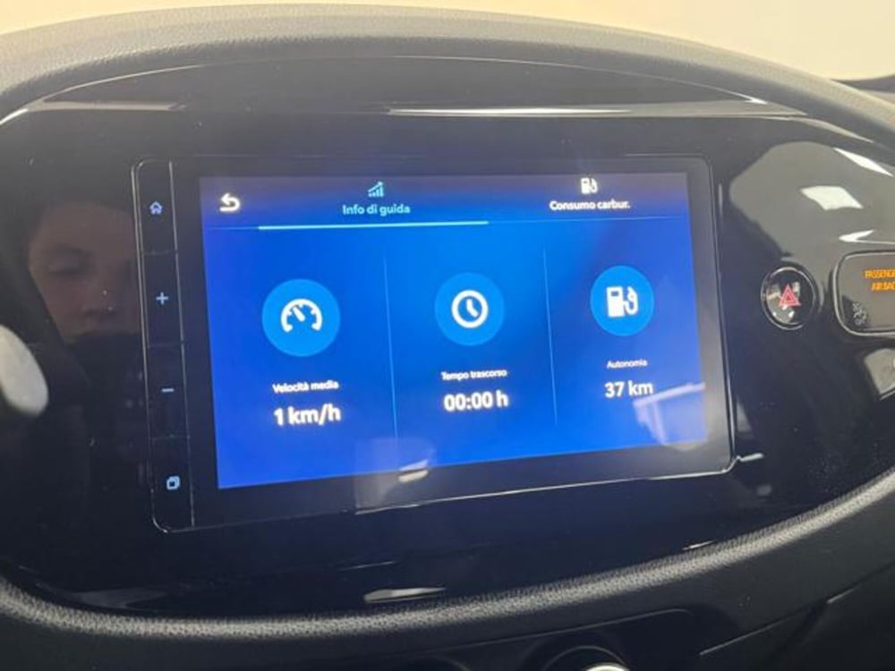 Toyota Aygo X usata a Como (15)