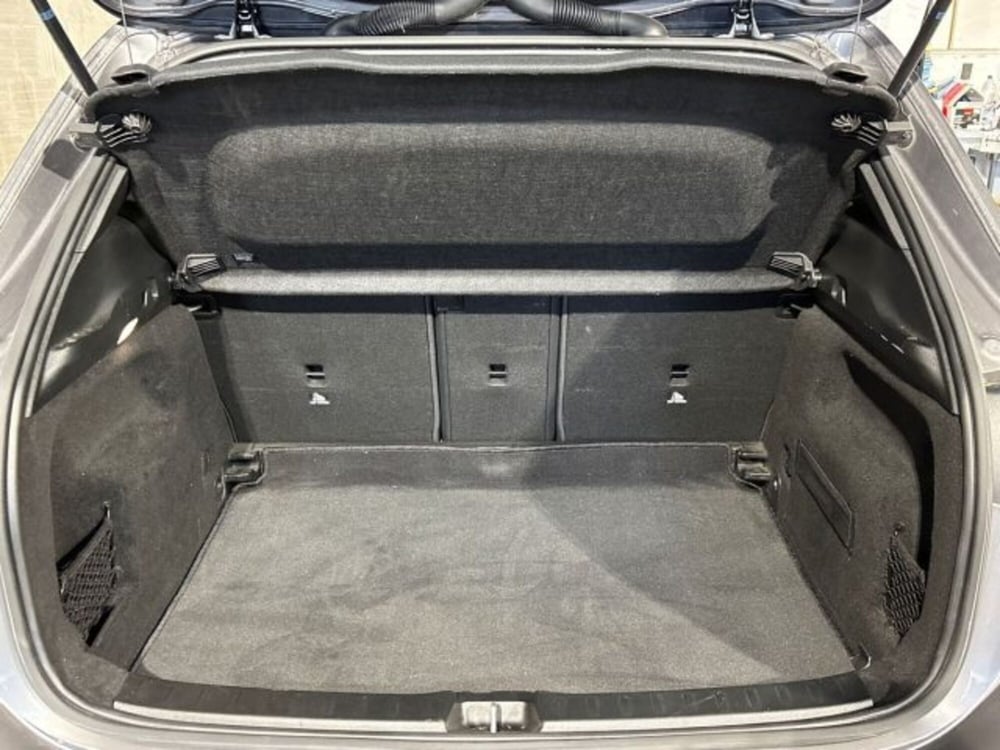 Mercedes-Benz GLA SUV usata a Bologna (8)