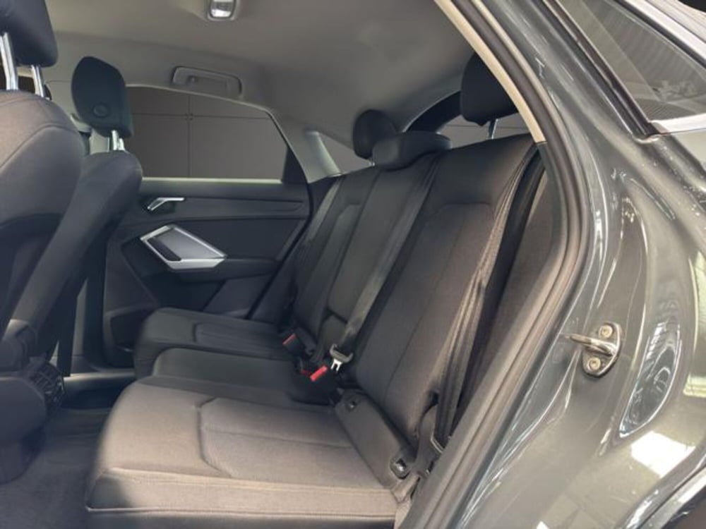 Audi Q3 Sportback usata a Milano (12)