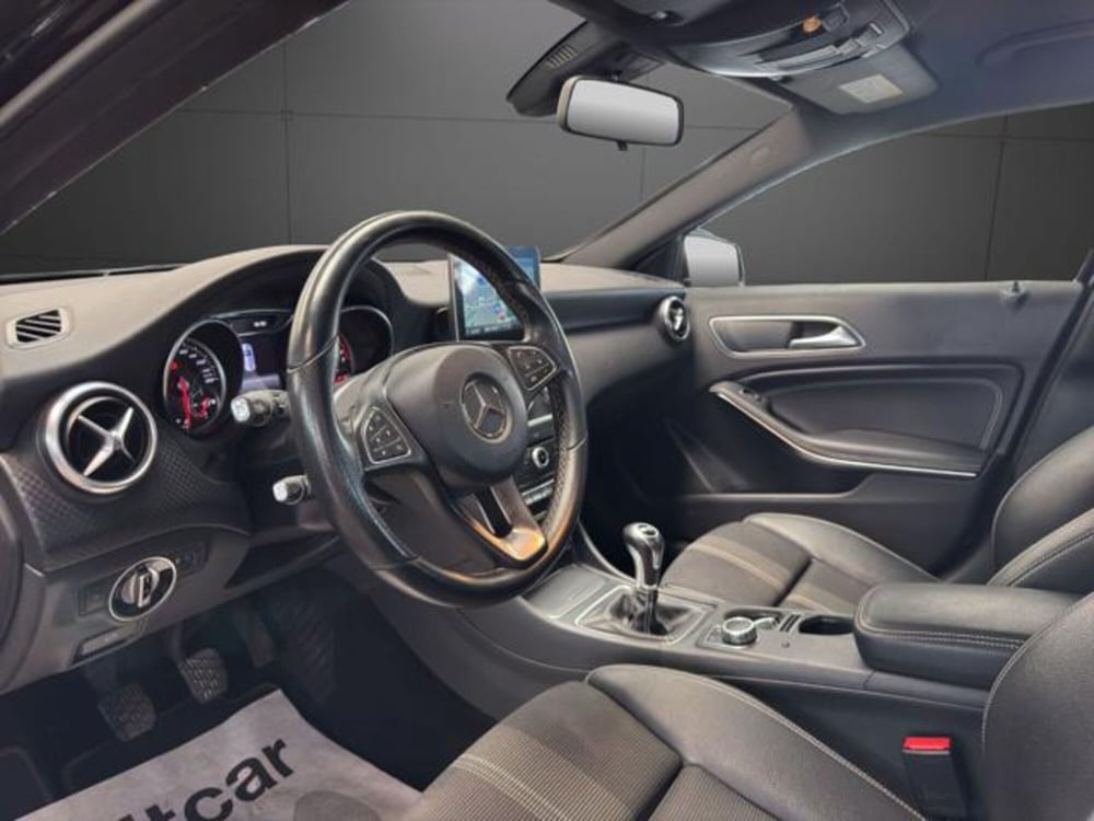Mercedes-Benz Classe A usata a Milano (7)
