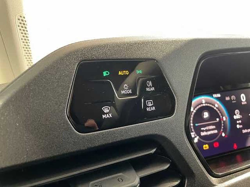 Volkswagen Veicoli Commerciali Caddy nuova a Ravenna (16)