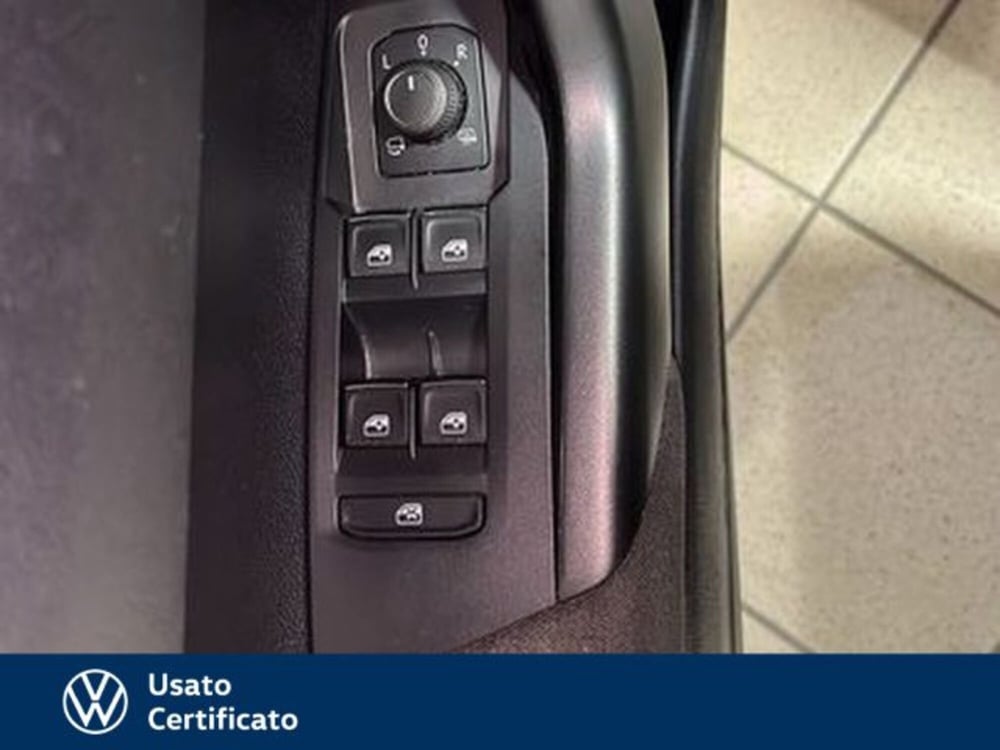 Volkswagen Taigo usata a Vicenza (15)