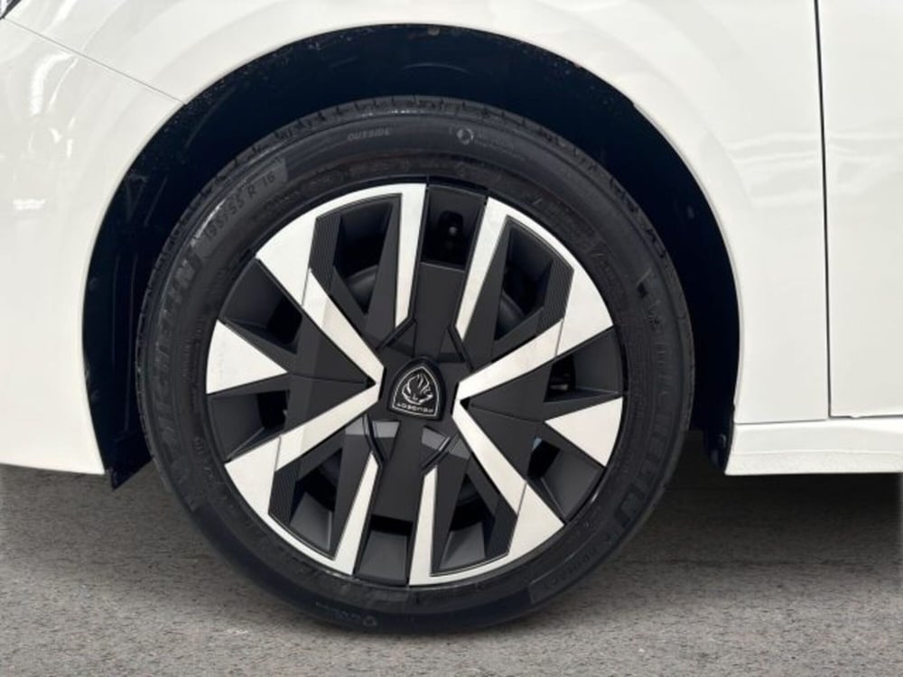 Peugeot 208 nuova a Ancona (8)