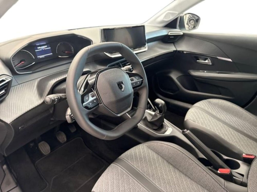 Peugeot 208 nuova a Ancona (9)