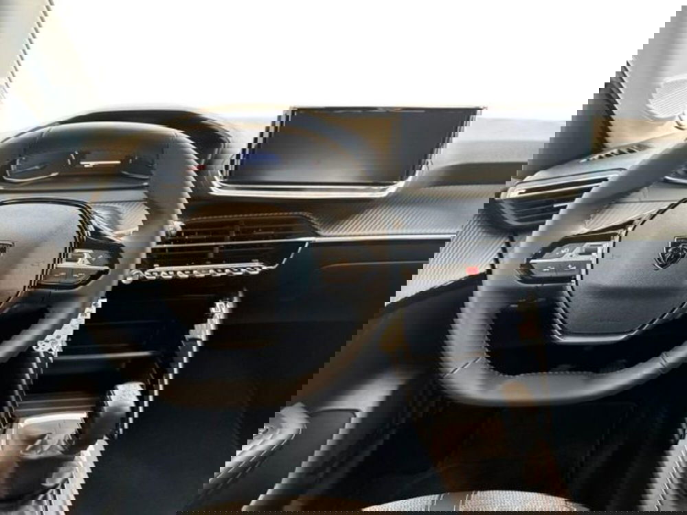 Peugeot 208 nuova a Ancona (10)