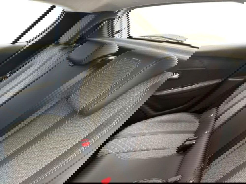 Peugeot 208 nuova a Ancona (14)