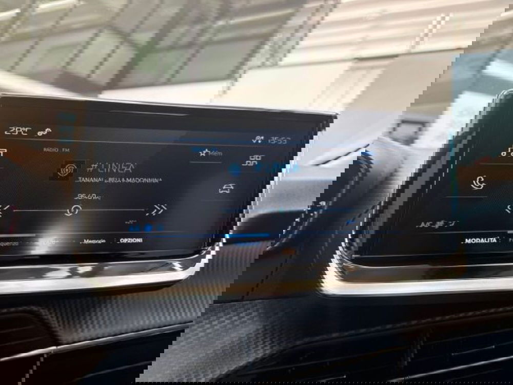 Peugeot 208 nuova a Ancona (18)