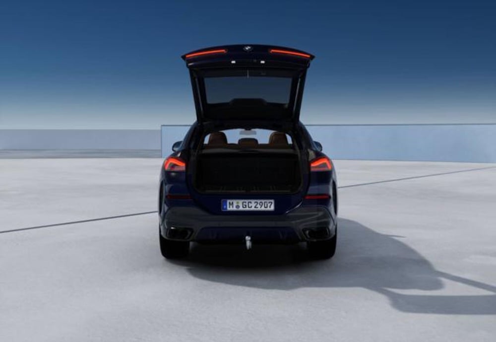 BMW X6 nuova a Modena (6)
