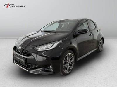 Toyota Yaris Cross 1.5 Hybrid 5p. E-CVT Lounge del 2024 usata a Monza