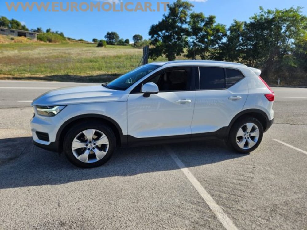 Volvo XC40 usata a Campobasso (11)