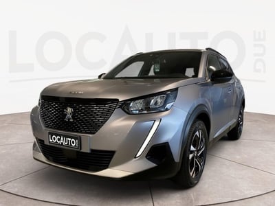 Peugeot 2008 1.2 puretech Active s&amp;s 100cv del 2023 usata a Torino