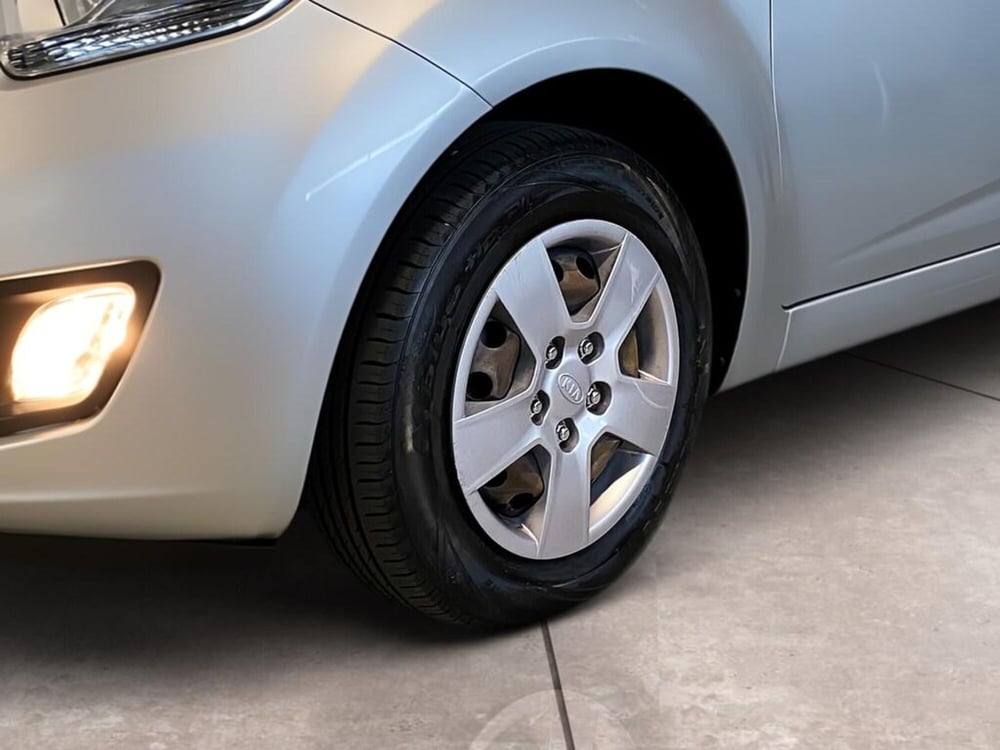 Kia Venga usata a Torino (15)