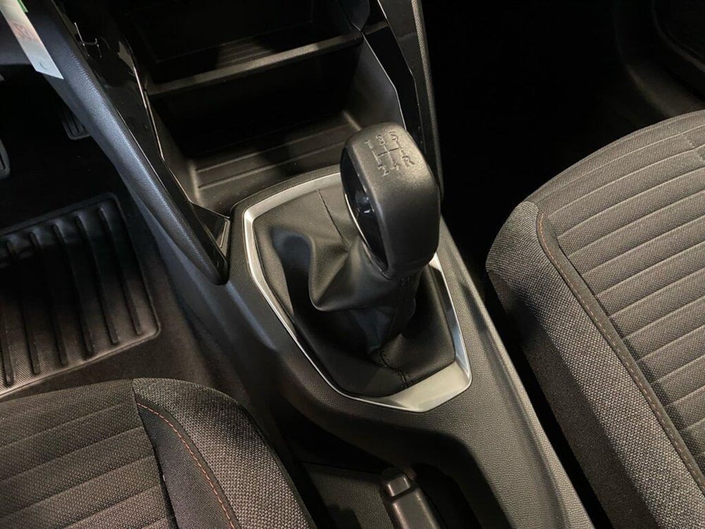 Peugeot 208 usata a Torino (12)