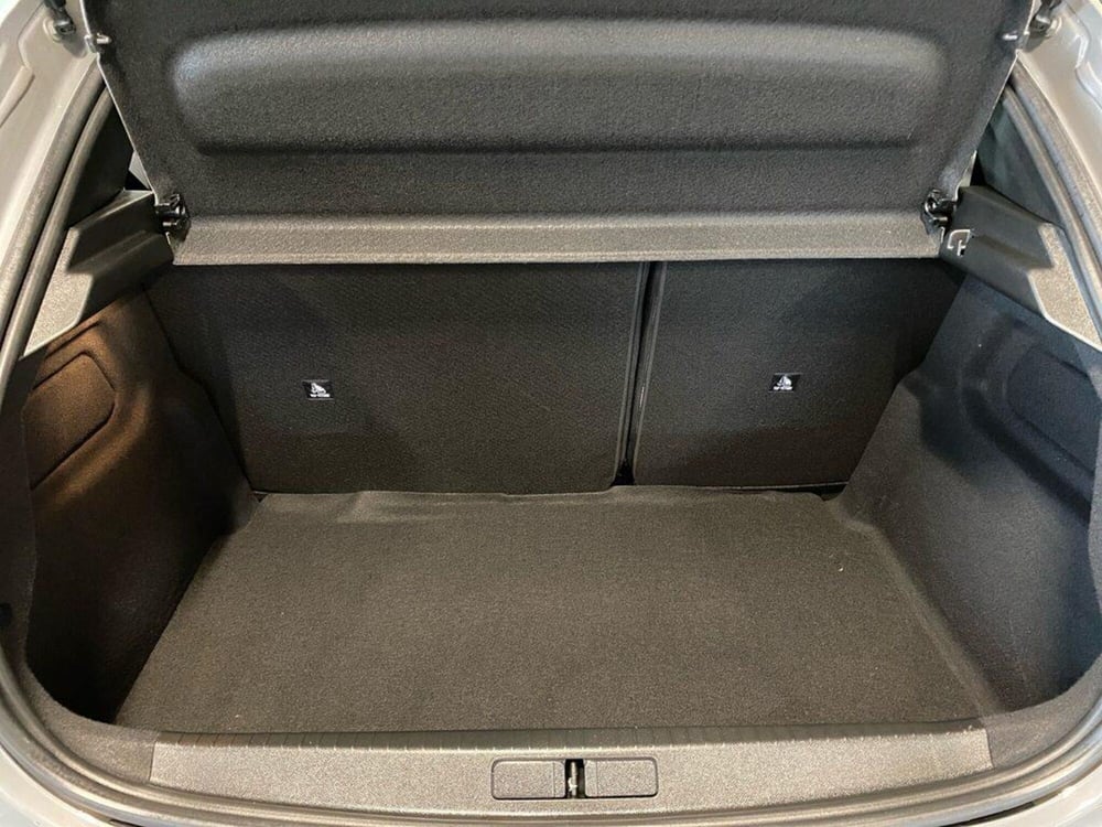 Peugeot 208 usata a Torino (9)
