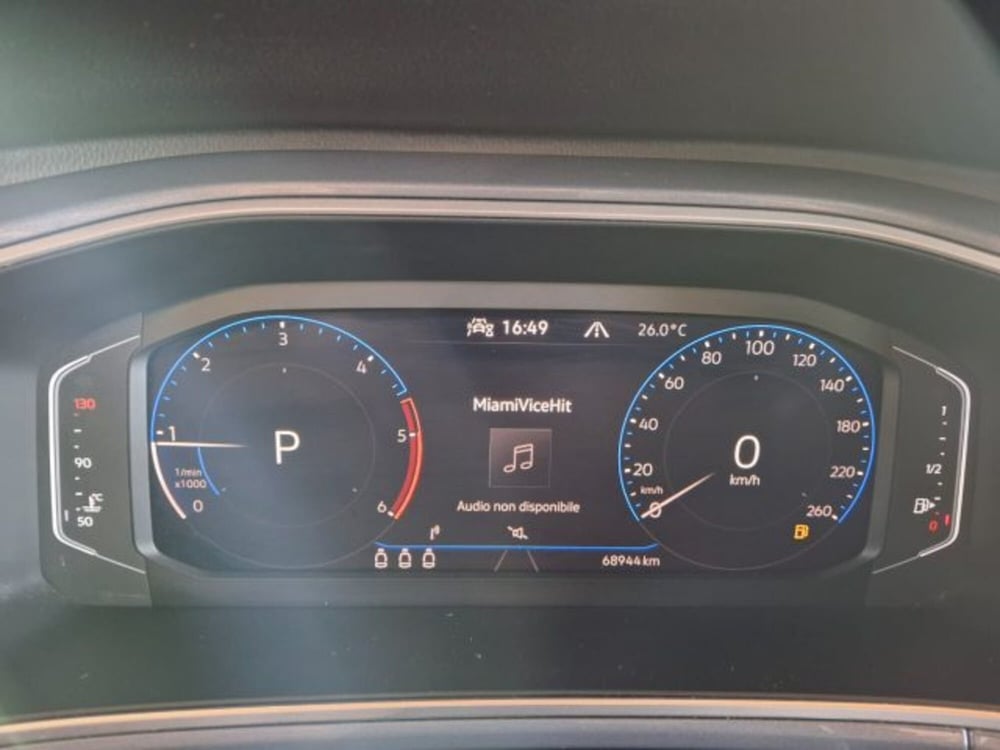 Volkswagen T-Roc usata a Vicenza (15)
