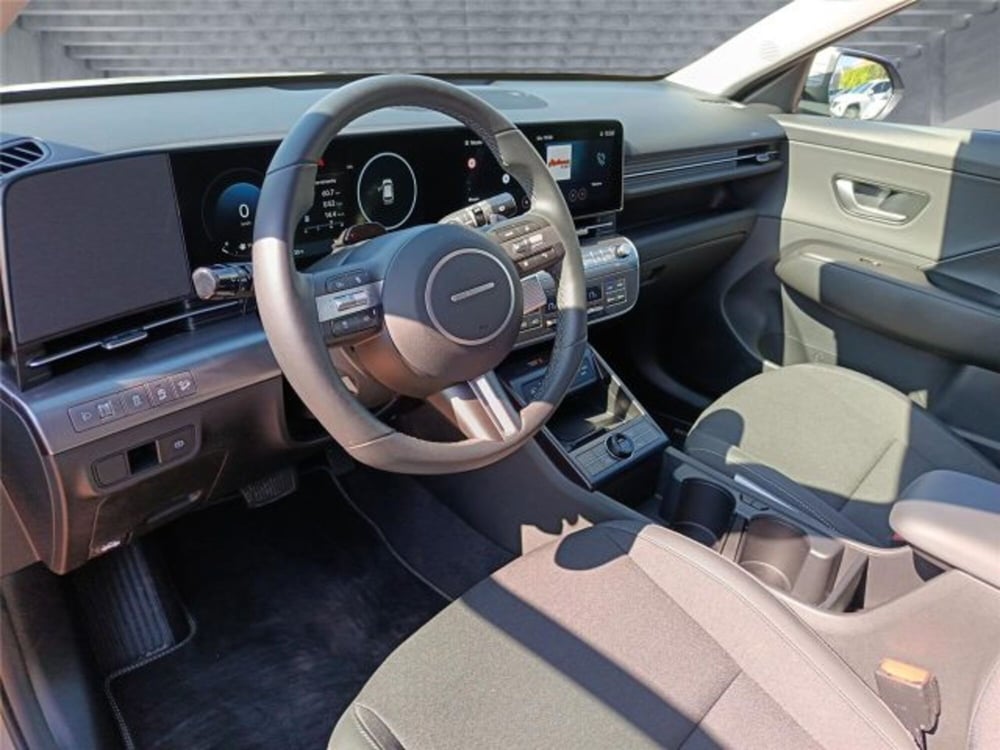 Hyundai Kona usata a Bari (10)