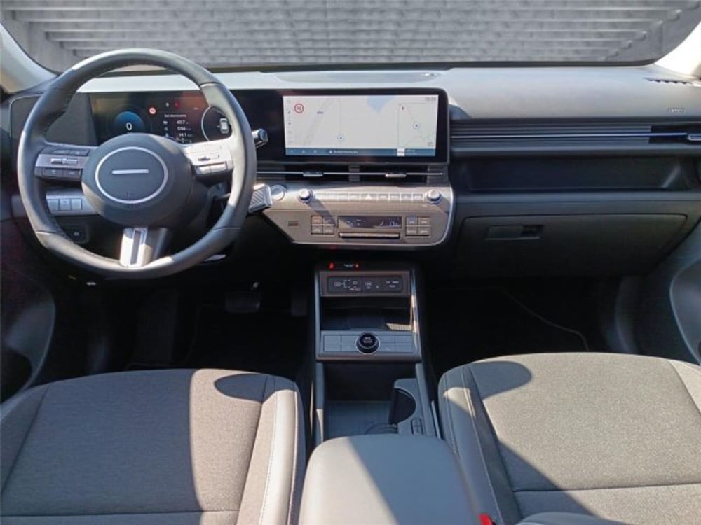 Hyundai Kona usata a Bari (13)