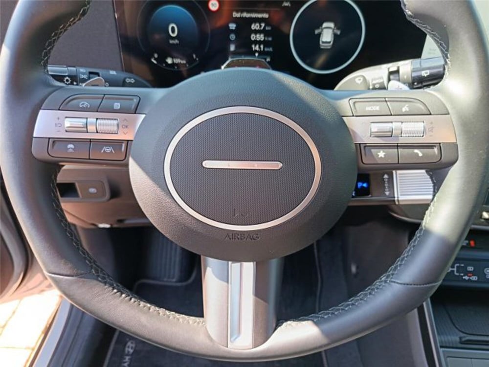 Hyundai Kona usata a Bari (15)