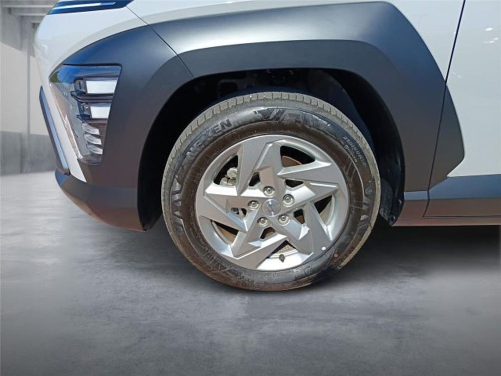 Hyundai Kona usata a Bari (8)