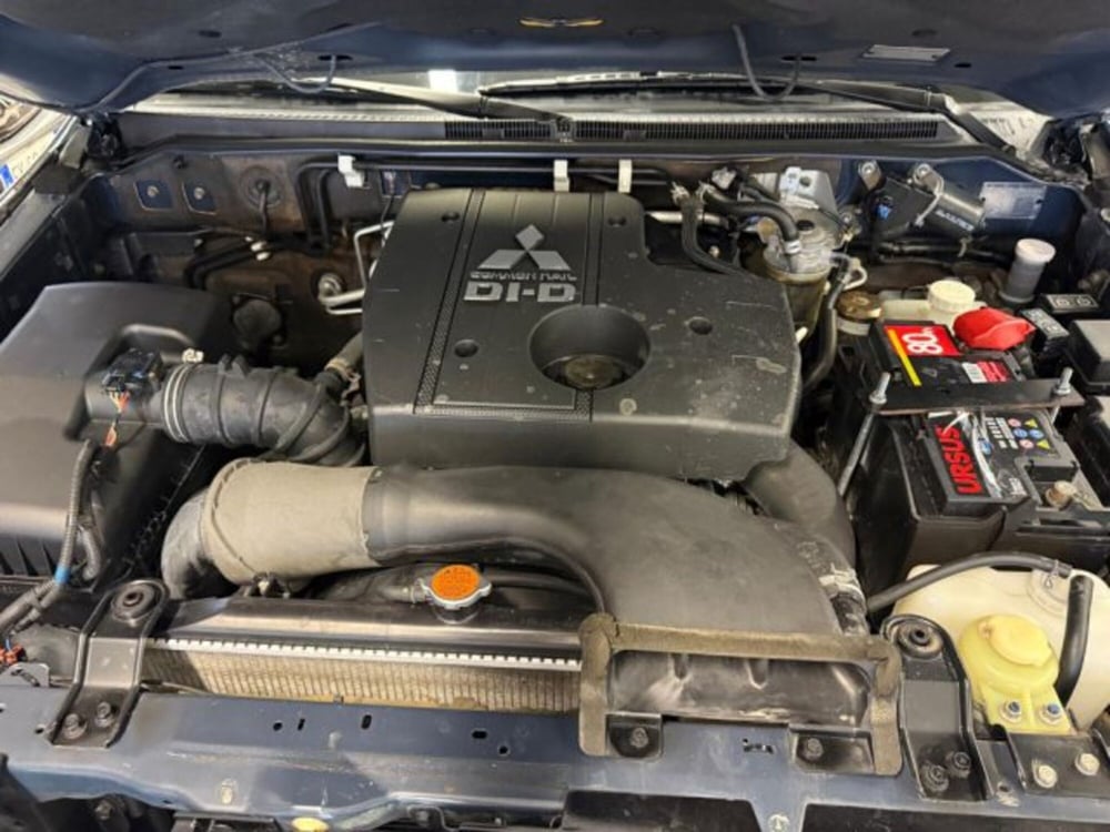 Mitsubishi Pajero usata a Siena (15)
