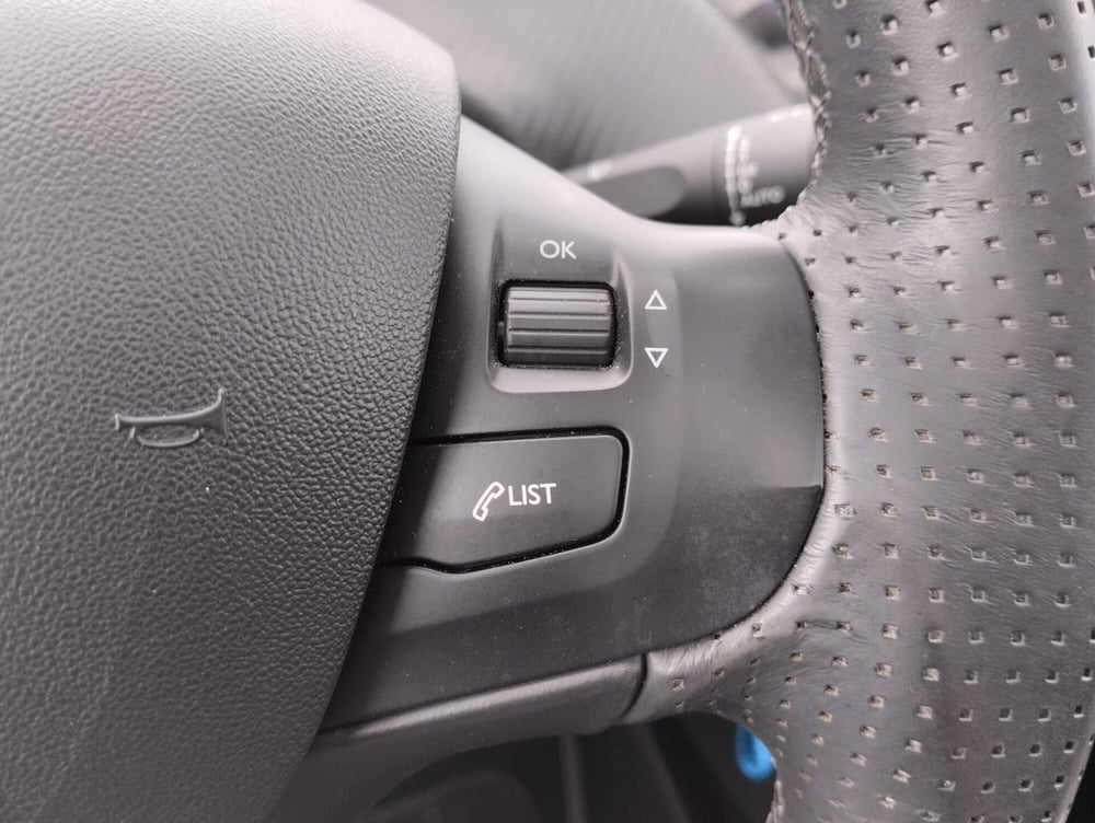 Peugeot 2008 usata a Asti (11)