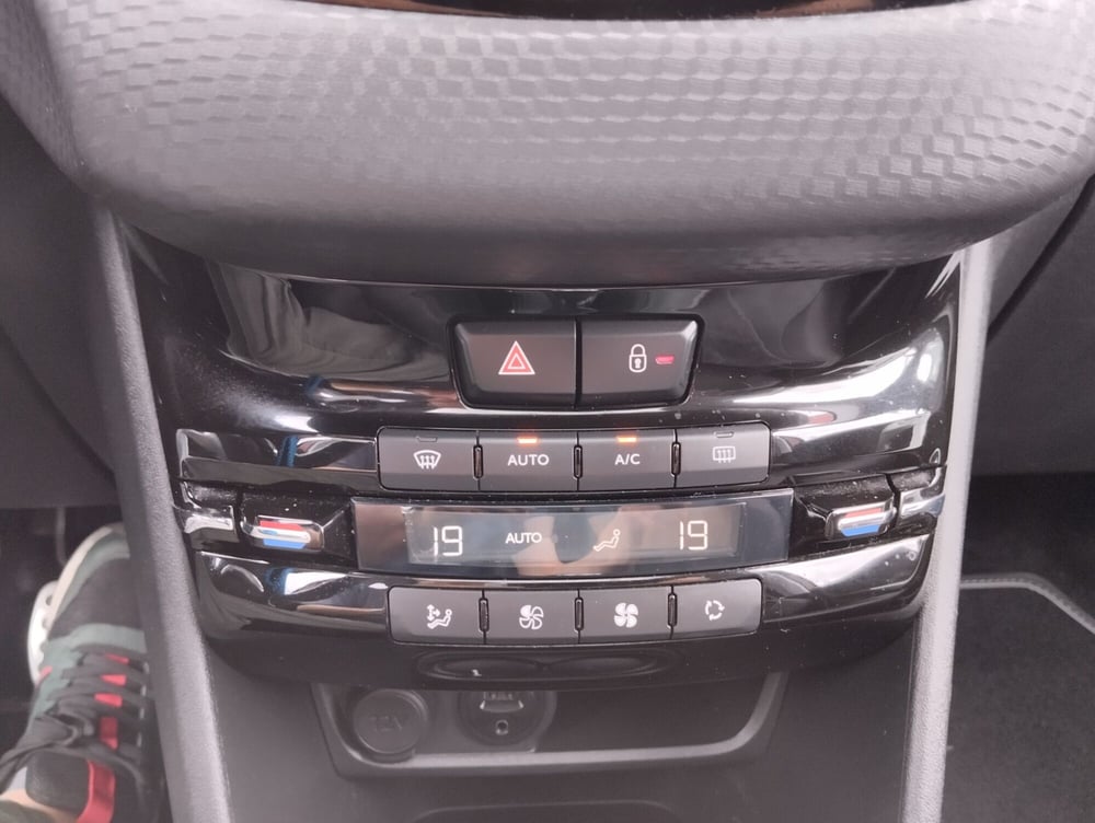 Peugeot 2008 usata a Asti (18)
