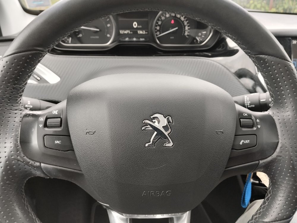 Peugeot 2008 usata a Asti (9)