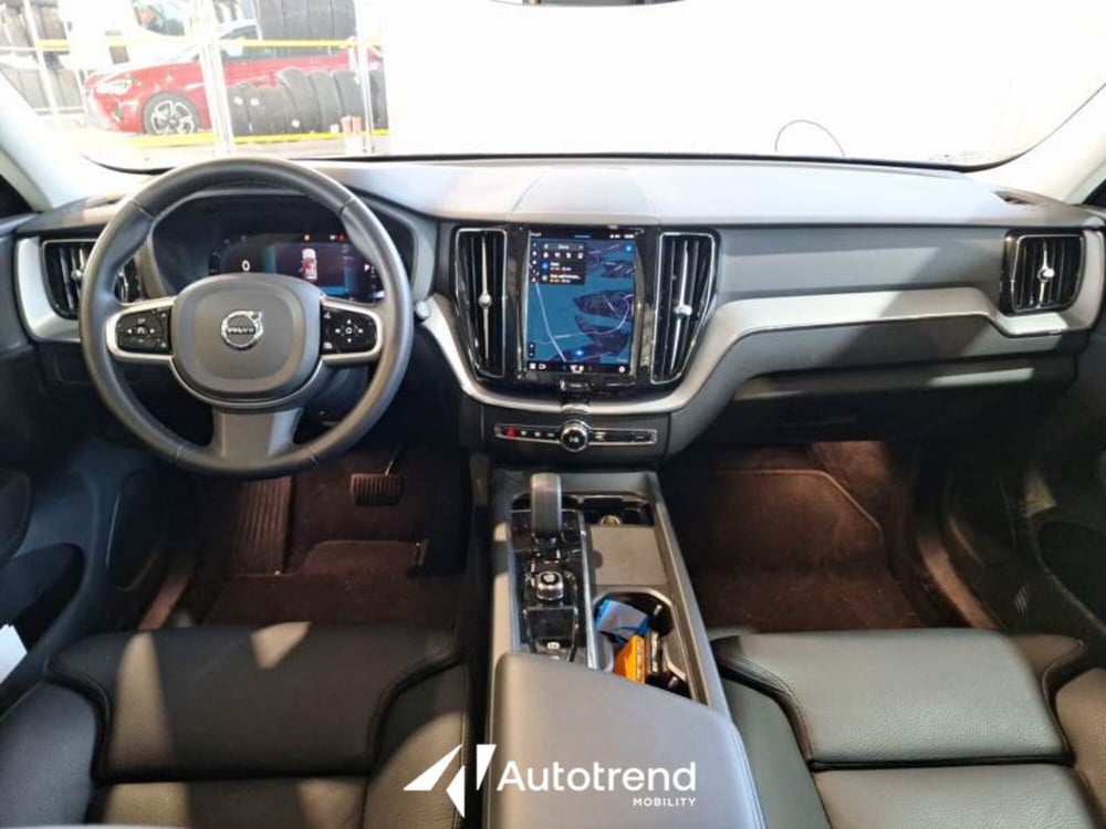 Volvo XC60 usata a Bari (5)