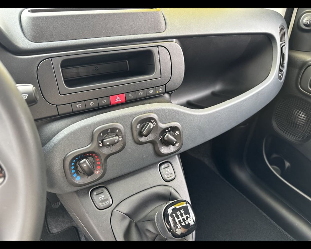 Fiat Panda Cross nuova a Treviso (15)