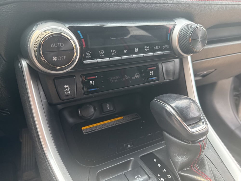 Toyota Rav4 usata a Piacenza (8)