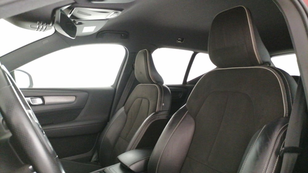 Volvo XC40 usata a Roma (12)