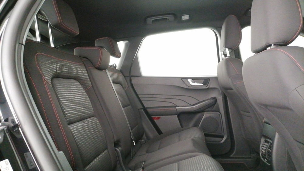 Ford Kuga usata a Roma (8)