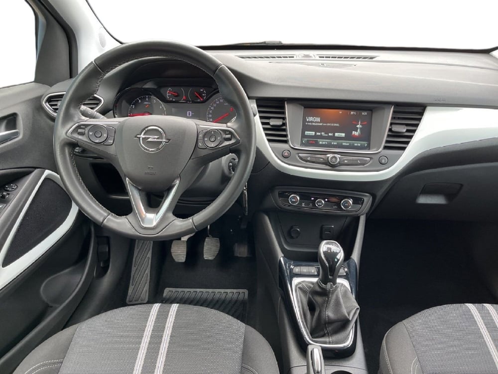 Opel Crossland X usata a Torino (11)
