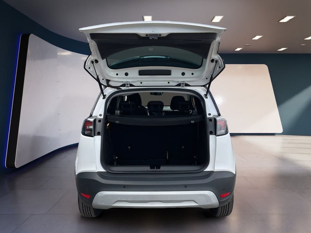 Opel Crossland X usata a Torino (7)