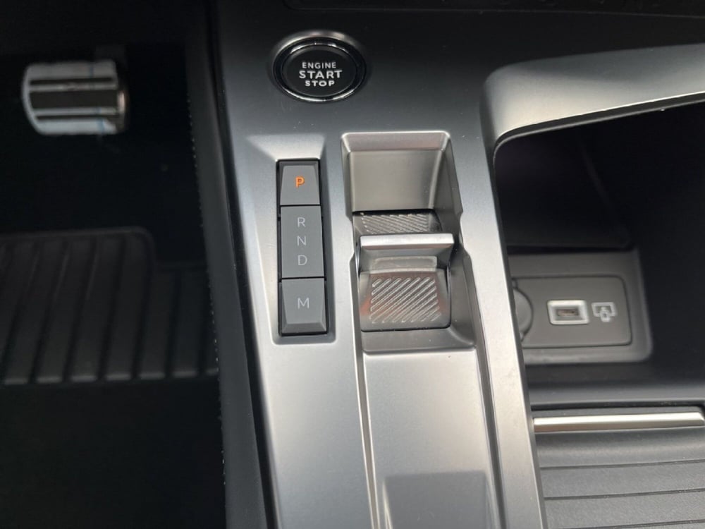 Peugeot 308 SW usata a Torino (15)