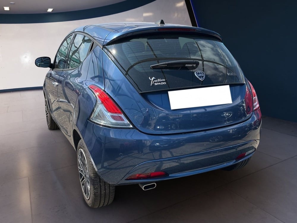 Lancia Ypsilon usata a Torino (5)