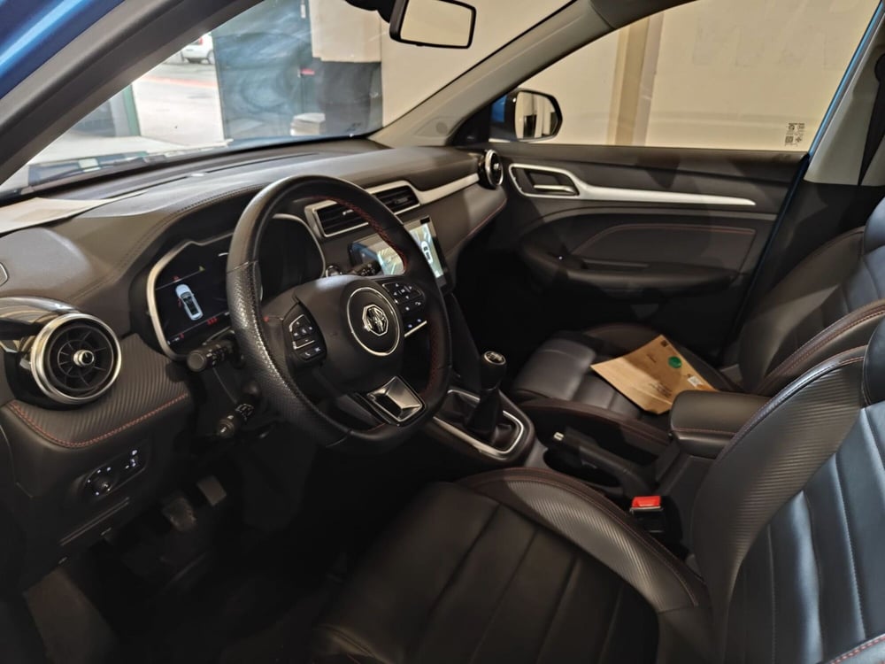 Mg ZS (2021-->) usata a Milano (16)