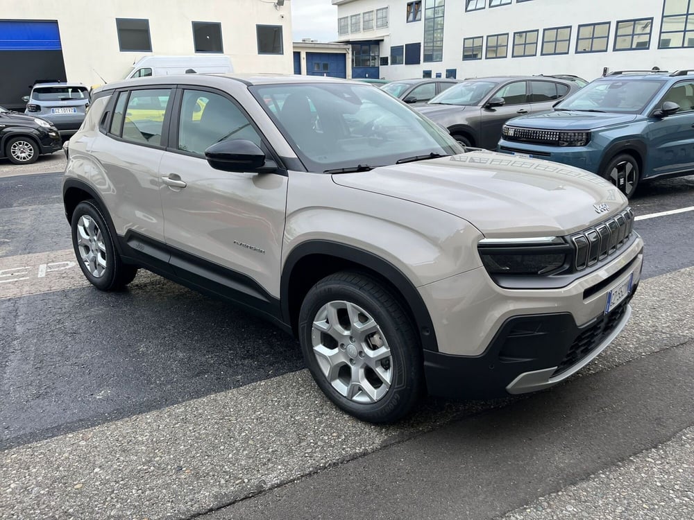 Jeep Avenger nuova a Milano (3)
