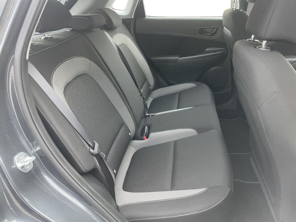 Hyundai Kona usata a Pistoia (12)