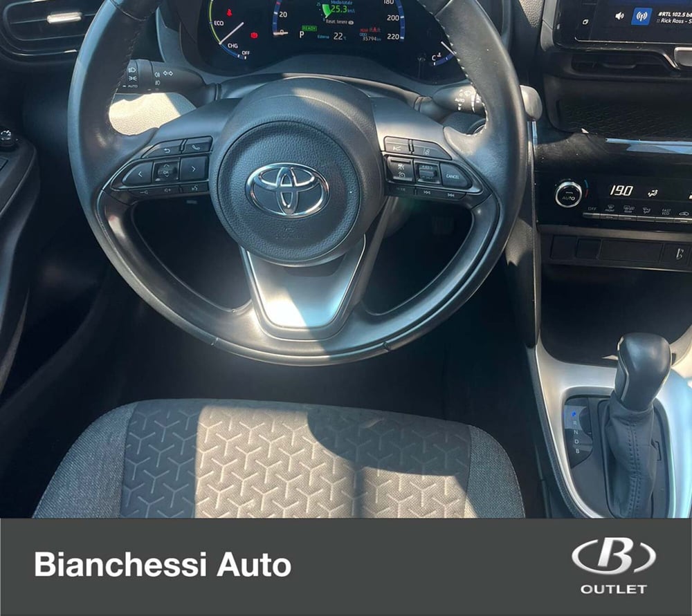 Toyota Yaris Cross usata a Cremona (15)