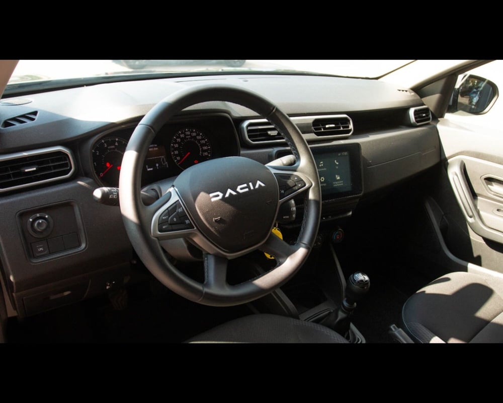 Dacia Duster usata a Treviso (20)